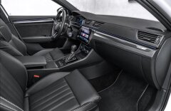 Škoda Superb 2,0TDI 4x4 Sportline, 147kW, DCC