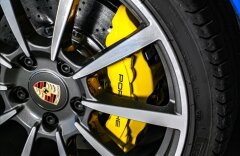 Porsche 911 Carrera S, Keramiky, Sport Chrono, Burmester