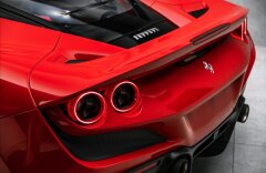 Ferrari F8 Tributo, Lift, trikolora, SKLADEM!!!