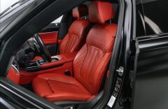 BMW Řada 7 740Ld xDrive Black fire edition, M-paket
