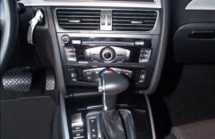 Audi A4 Allroad 2.0 TDI quattro, navigace, CZ