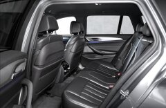 BMW Řada 5 540i xDrive M-paket, Harman/Kardon, asistenty, CZ