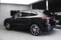 Porsche Cayenne Turbo model 2019, Matrix, ACC, panorama