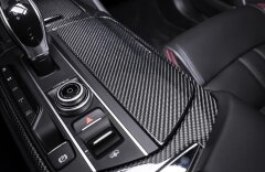 Maserati Levante S Gransport SQ4, model 2018, servodověry, asistent