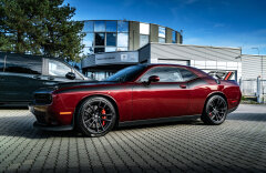 Dodge Challenger R/T 6,4 R/T 362kW Alpina Brembo