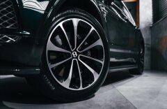 Bentley Bentayga 6,0 6.0 W12 WD, FIRST EDITION, AKRAPOVIČ, KARBON