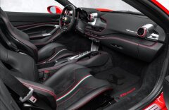 Ferrari F8 Tributo, Lift, trikolora, SKLADEM!!!
