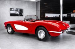 Chevrolet Corvette C1 cabrio automat V8