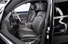 Volkswagen Touareg V6 3.0 TDI R-line, 210kW,