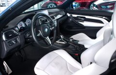 BMW Řada 4 M4 coupe competition, individual, head-up, CZ
