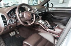 Porsche Cayenne S, Max. výbava, Zadní DVD, TV