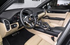Porsche Cayenne S LED Matrix, Sport design, -10% sleva