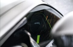 Aston Martin DB11 V12 AMR, full carbon, záruka!