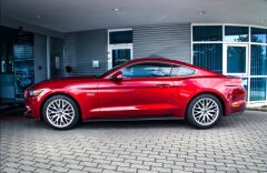 Ford Mustang GT 5.0 V8 Premium, AKCE!!! nové, skladem CZ