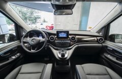 Mercedes-Benz Třídy V V AVANTGARDE V250d L 4MATIC