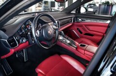 Porsche Panamera Turbo, Burmester, PDCC, Sport chrono, TV/DVD, CZ