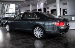 Bentley Continental Flying Spur W12 Mulliner, entertainment