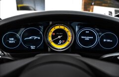 Porsche 911 Turbo coupe, keramiky, Matrix, PASM, CZ