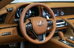 Lexus LC 500 Cabrio, Performance, Touring