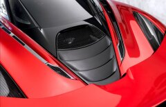 McLaren 720S coupe performance