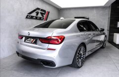 BMW Řada 7 740d xDrive M-paket, full