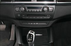 BMW X6 xDrive 40d, head-up display