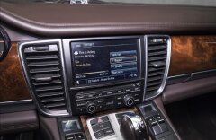 Porsche Panamera Turbo PDCC, keramiky, burmester