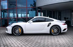 Porsche 911 Turbo S Aerokit, lift systém, individual, kamera