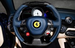 Ferrari F12 Berlinetta karbon paket, lift, JBL, kamera, nové