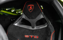 Lamborghini Huracan STO