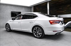 Škoda Superb 2,0TDI 4x4 Sportline, 147kW, DCC