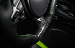 Aston Martin DB11 V12 AMR, full carbon, záruka!