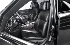 BMW Řada 7 750d xDrive, noční, HUD, asistenty