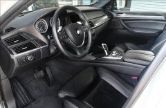 BMW X6 xDrive 50i, head-up display,