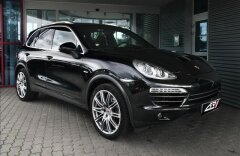 Porsche Cayenne Diesel, vzduch, 21", tažné