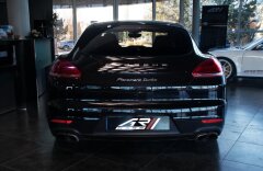 Porsche Panamera Turbo, Burmester, PDCC, Sport chrono, TV/DVD, CZ