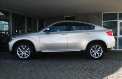 BMW X6 xDrive 50i, head-up display,