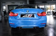 BMW Řada 4 M4 coupe competition, individual, head-up, CZ