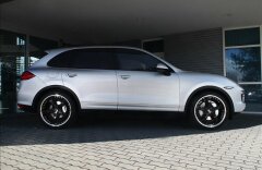 Porsche Cayenne S, Max. výbava, Zadní DVD, TV