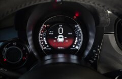 Abarth 500 695 XSR Yamaha Edition, karbon, Akrapovič