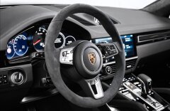 Porsche Cayenne Coupe Turbo, Sport design paket, keramiky