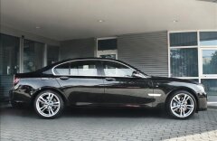 BMW Řada 7 740d xDrive, M Paket, adaptivní tempomat