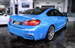 BMW Řada 4 M4 coupe competition, individual, head-up, CZ