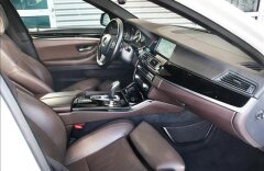 BMW Řada 5 530d xD, individual, ventilace, M-paket