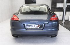 Porsche Panamera 4 Exclusive bicolour interiér, DVD, vzduch, CZ