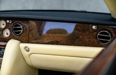 Bentley Azure Convertible V8 6.75 twin turbo