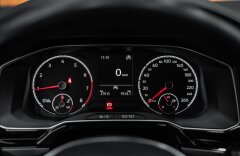 Volkswagen Polo 1,0 TSI BMT R-Line HIGHLINE, ZÁRUKA