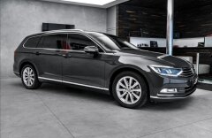 Volkswagen Passat Variant 2,0TDI 140kW High,LED,Panorama
