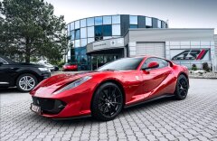 Ferrari 812 812 Superfast, rosso fuoco