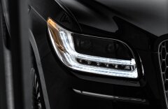 Lincoln Navigator Black Label